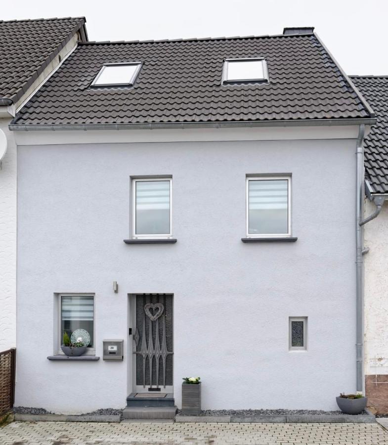 Casa Eifel Villa Beilingen Eksteriør billede